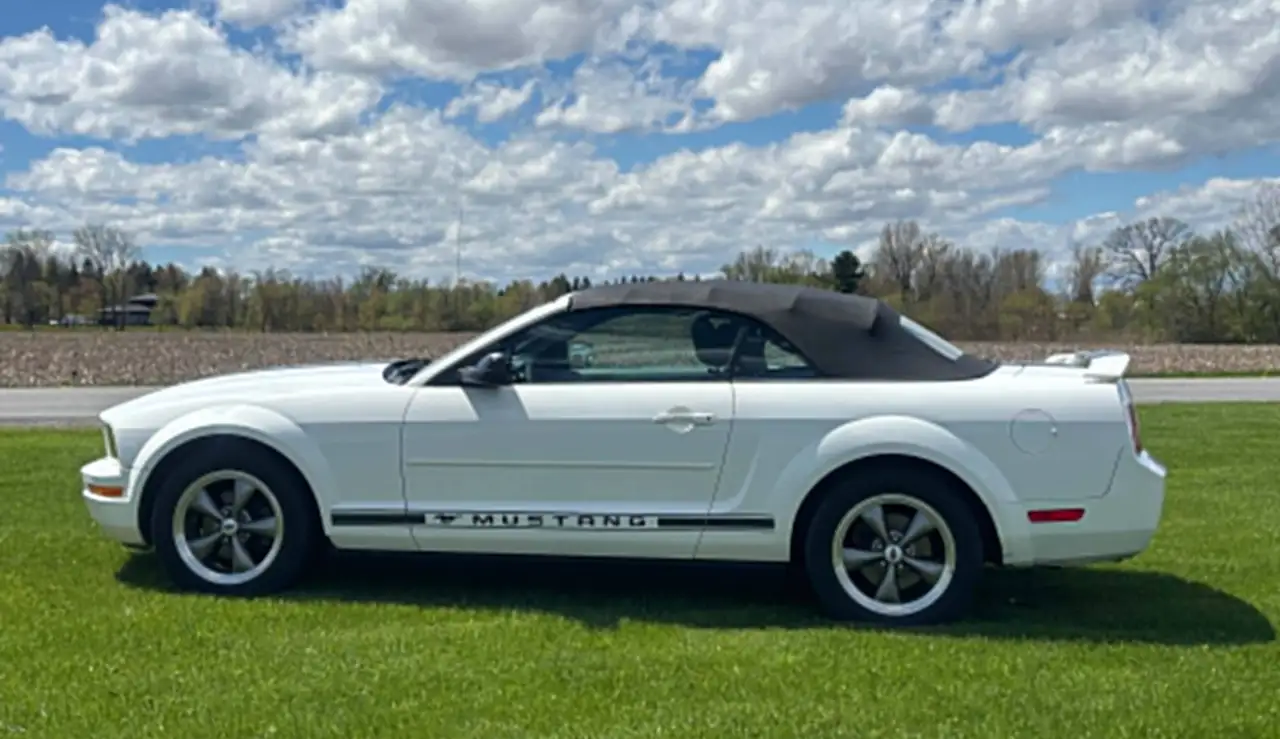 Ford Mustang снимка Ford Mustang