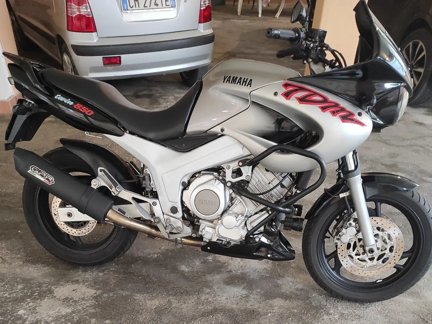 Yamaha TDM 850 Grigio - 1