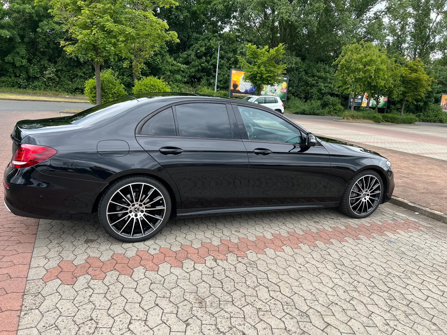 Mercedes-Benz 220 Fekete - 2