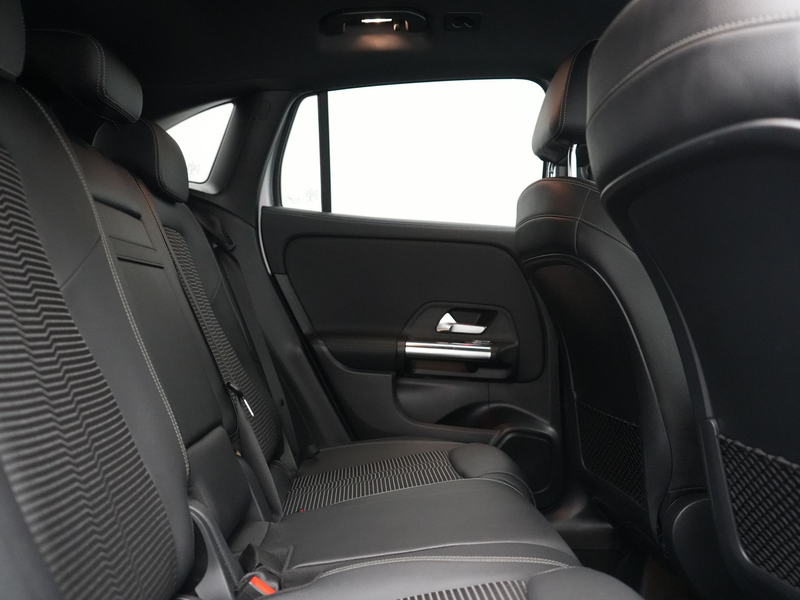 Mercedes-Benz GLA 250 e Progressive PHEV 218pk Dealer O.H | Adaptive Cru — photo 6