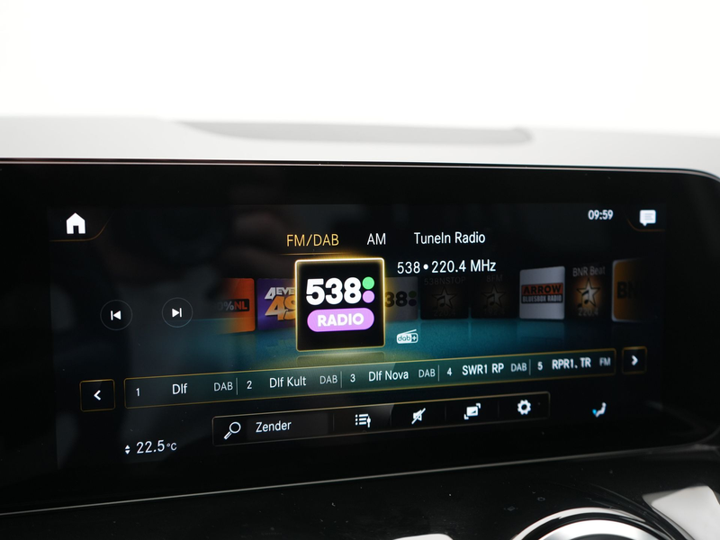 Mercedes-Benz GLA 250 e Progressive PHEV 218pk Dealer O.H | Adaptive Cru — photo 39