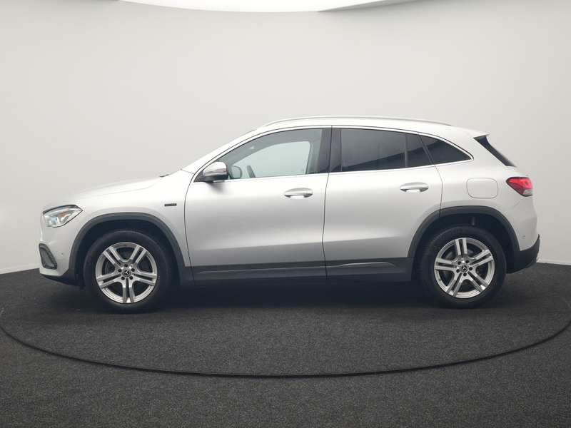 Mercedes-Benz GLA 250 e Progressive PHEV 218pk Dealer O.H | Adaptive Cru — photo 2