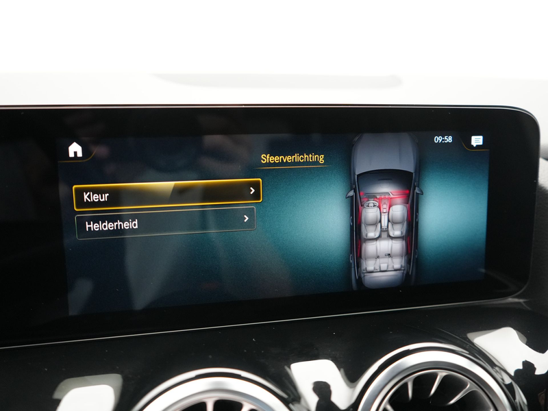 Mercedes-Benz GLA 250 e Progressive PHEV 218pk Dealer O.H | Adaptive Cru — photo 23
