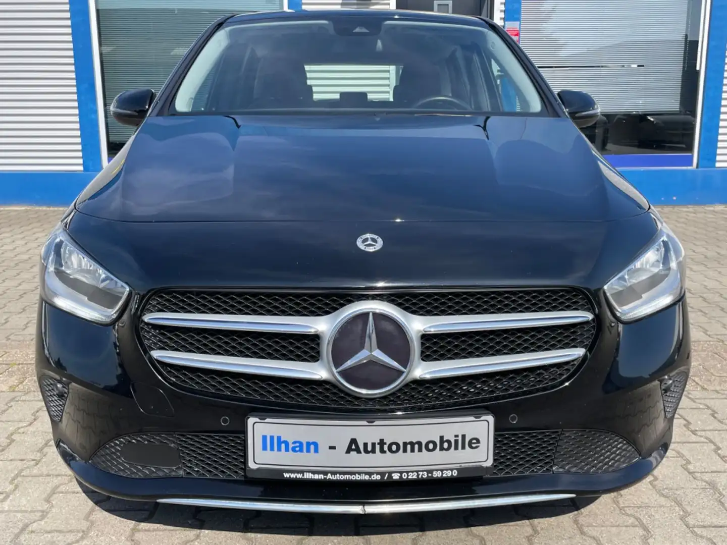 Mercedes-Benz B 180 d*T-LEDER*NAV*PDC*ACC*KLIMAAUT*SHZ*MFL*TEMP Noir - 2