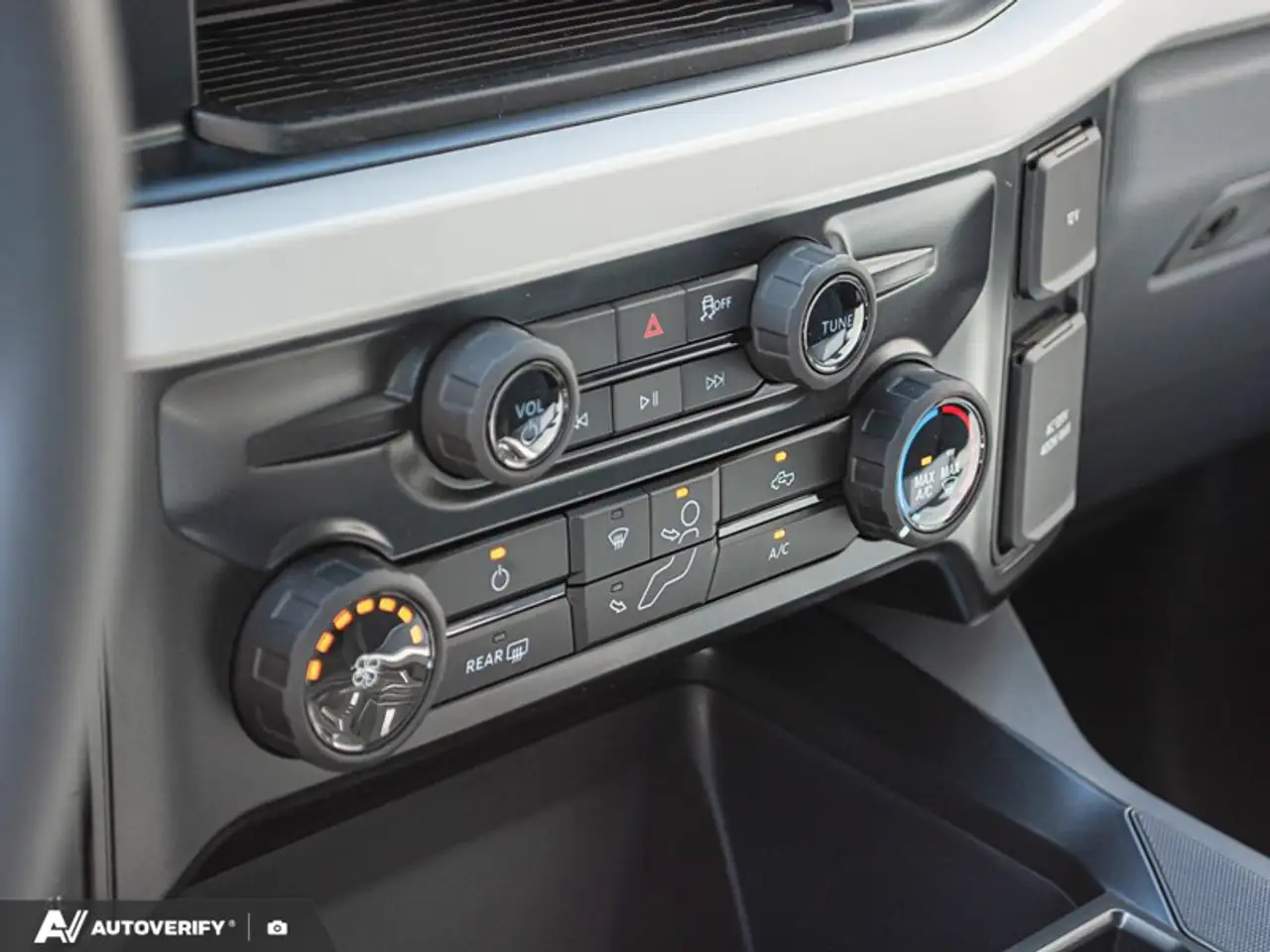 Ford F 350 снимка Ford F 350