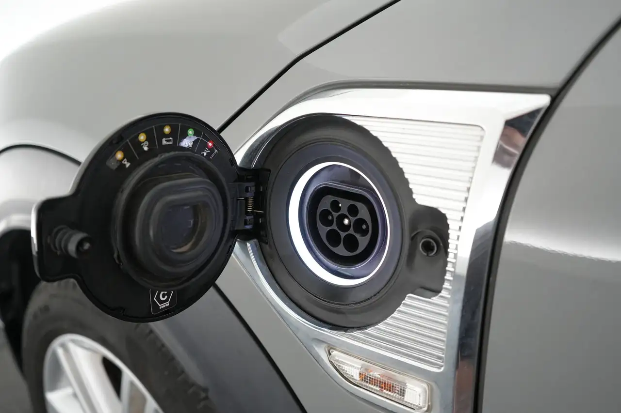 MINI Countryman 1.5 PHEV ALL4 Classic LEDER/CUIR LED GPS PDC CAM V, миниатюра 23