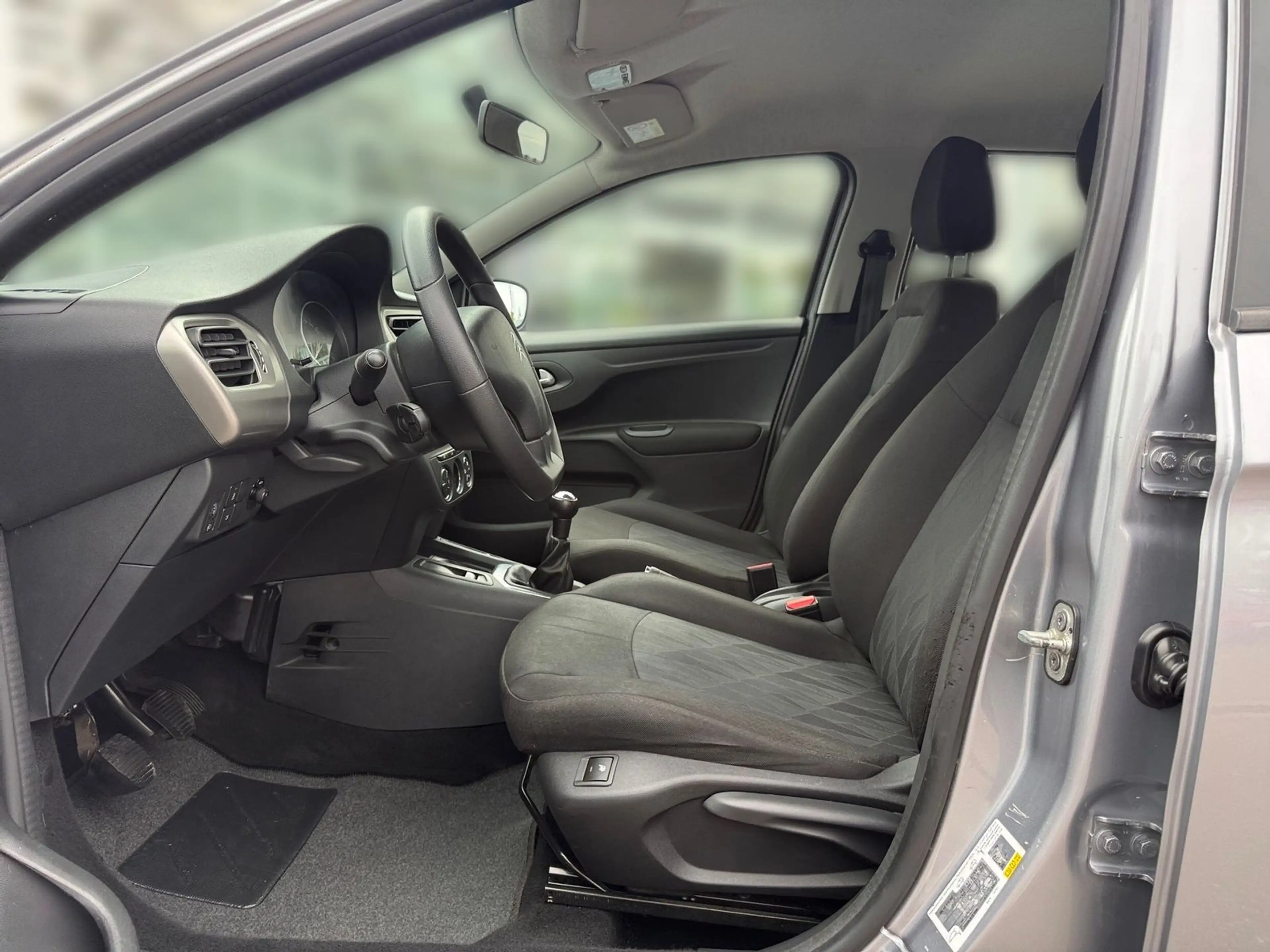 Citroen C-Elysée 1.6i Tempomat Sitzheizung AUX Limiter — photo 10