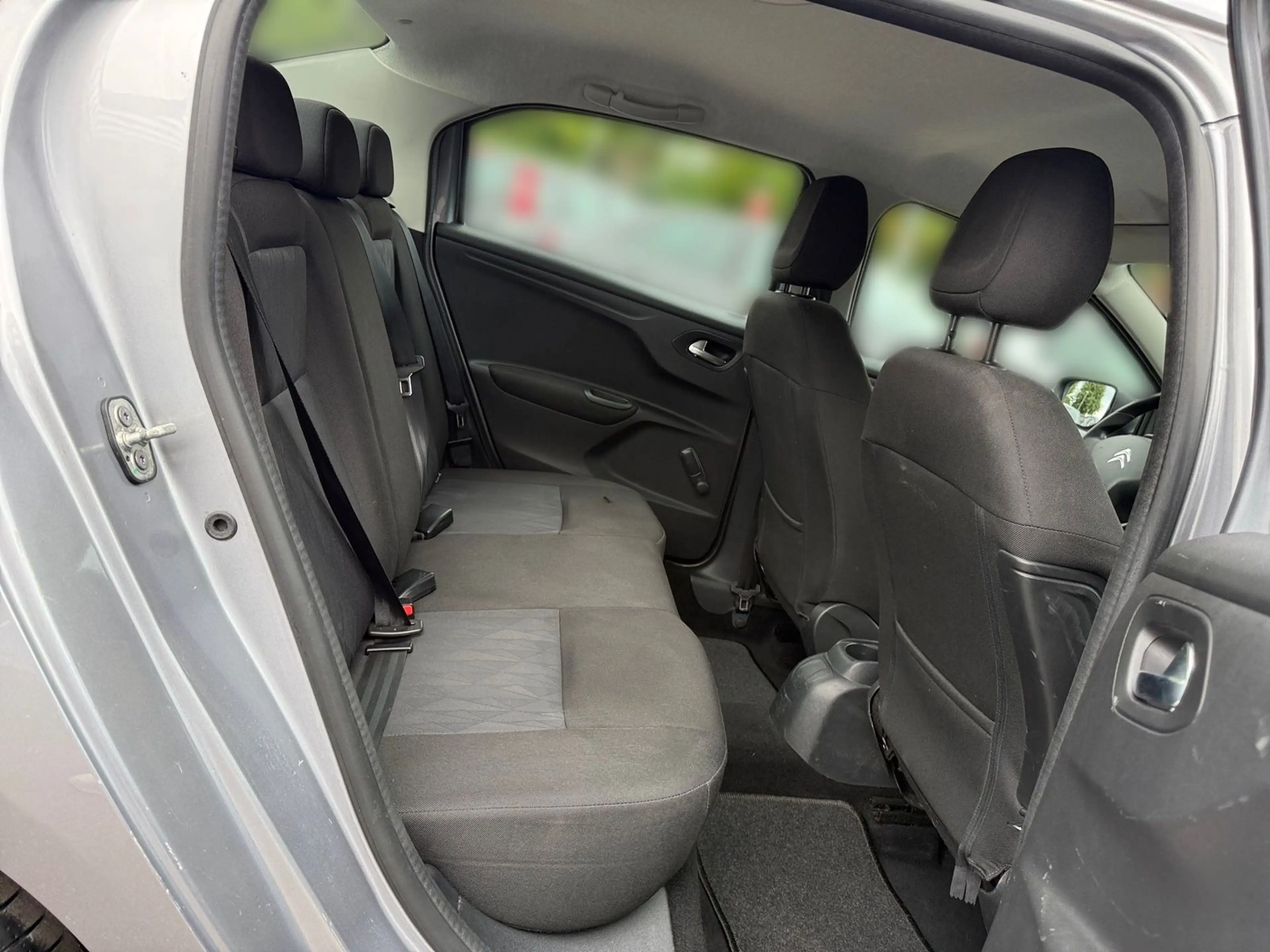 Citroen C-Elysée 1.6i Tempomat Sitzheizung AUX Limiter — photo 13