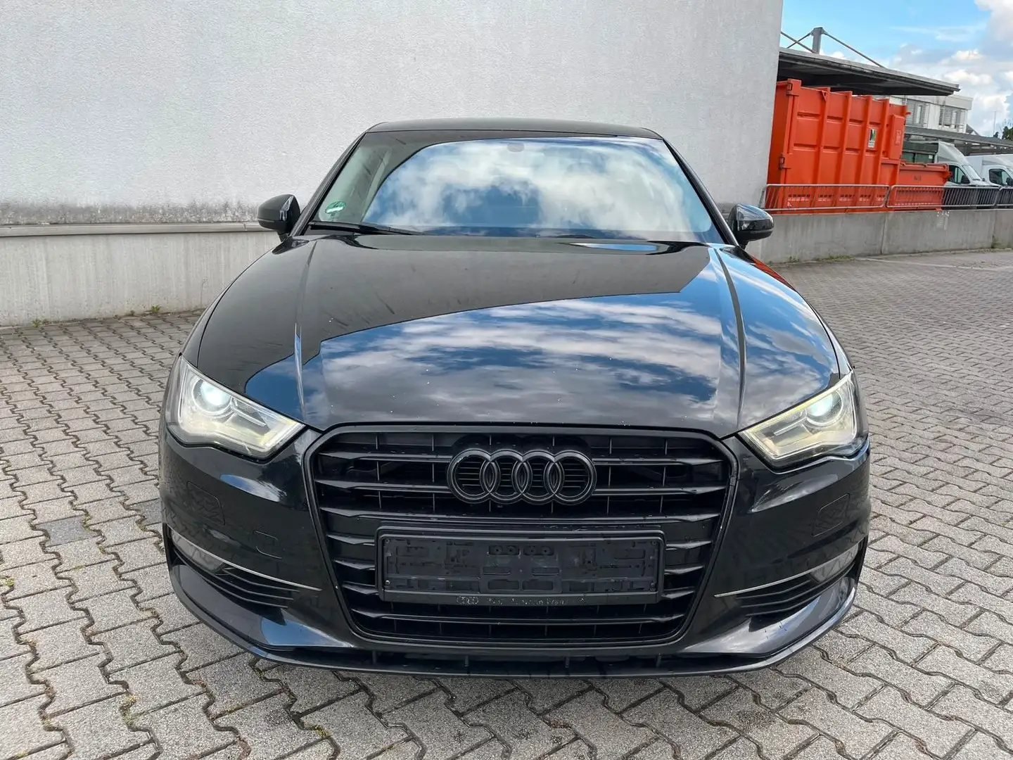 Audi A3 Lim. 1.HD|XENON|SHZ|PDC|18"|TEMPOMAT Czarny - 2