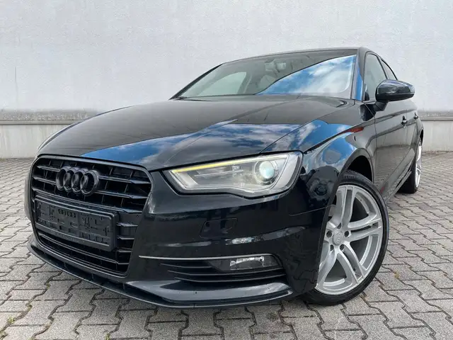 Audi A3 Lim. 1.HD|XENON|SHZ|PDC|18"|TEMPOMAT