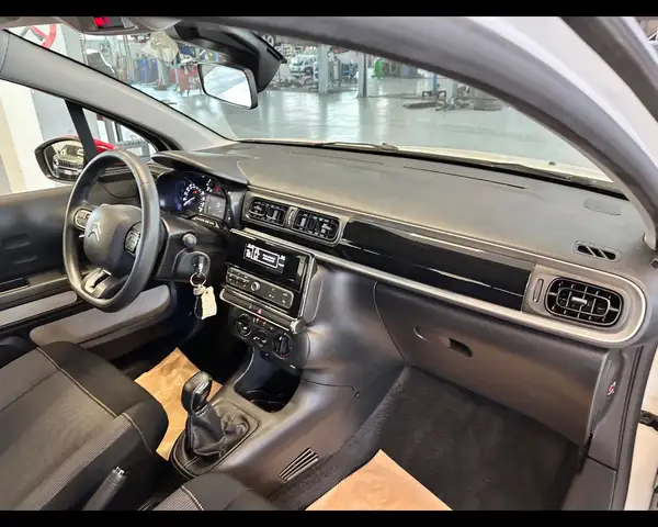 Citroen C3 view 20