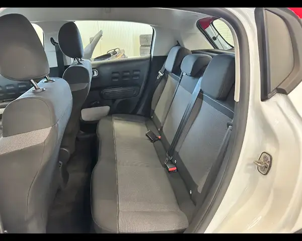 Citroen C3 view 16