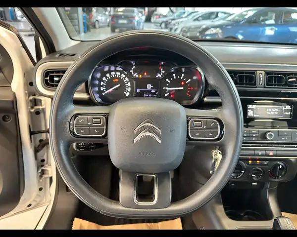 Citroen C3 view 11