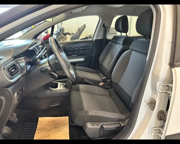 Citroen C3 view 6