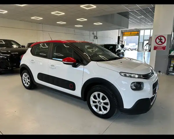 Citroen C3 view 2