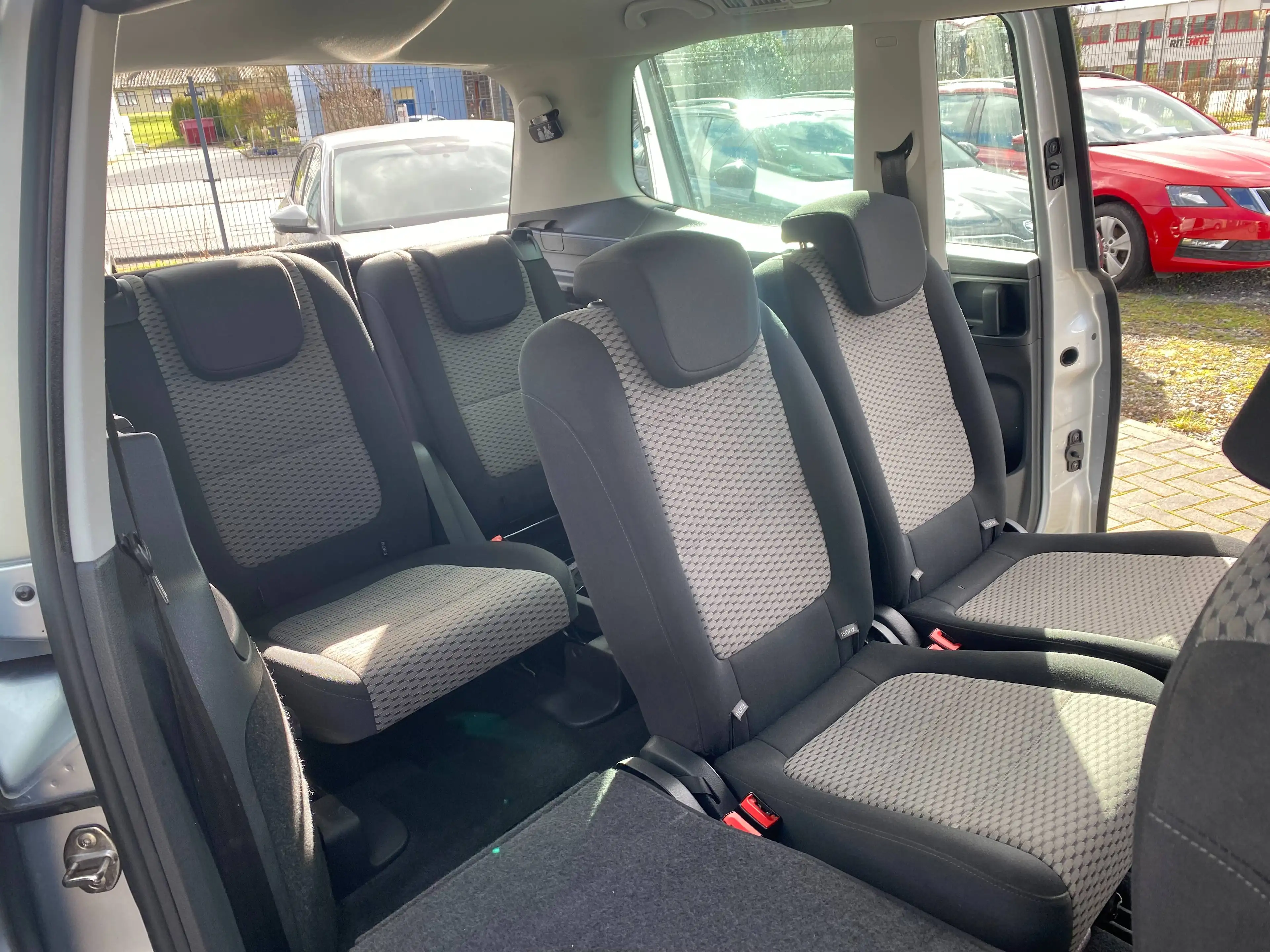 Volkswagen Sharan Comfortline. Navi. 7-Sitze. Climatronic — photo 9