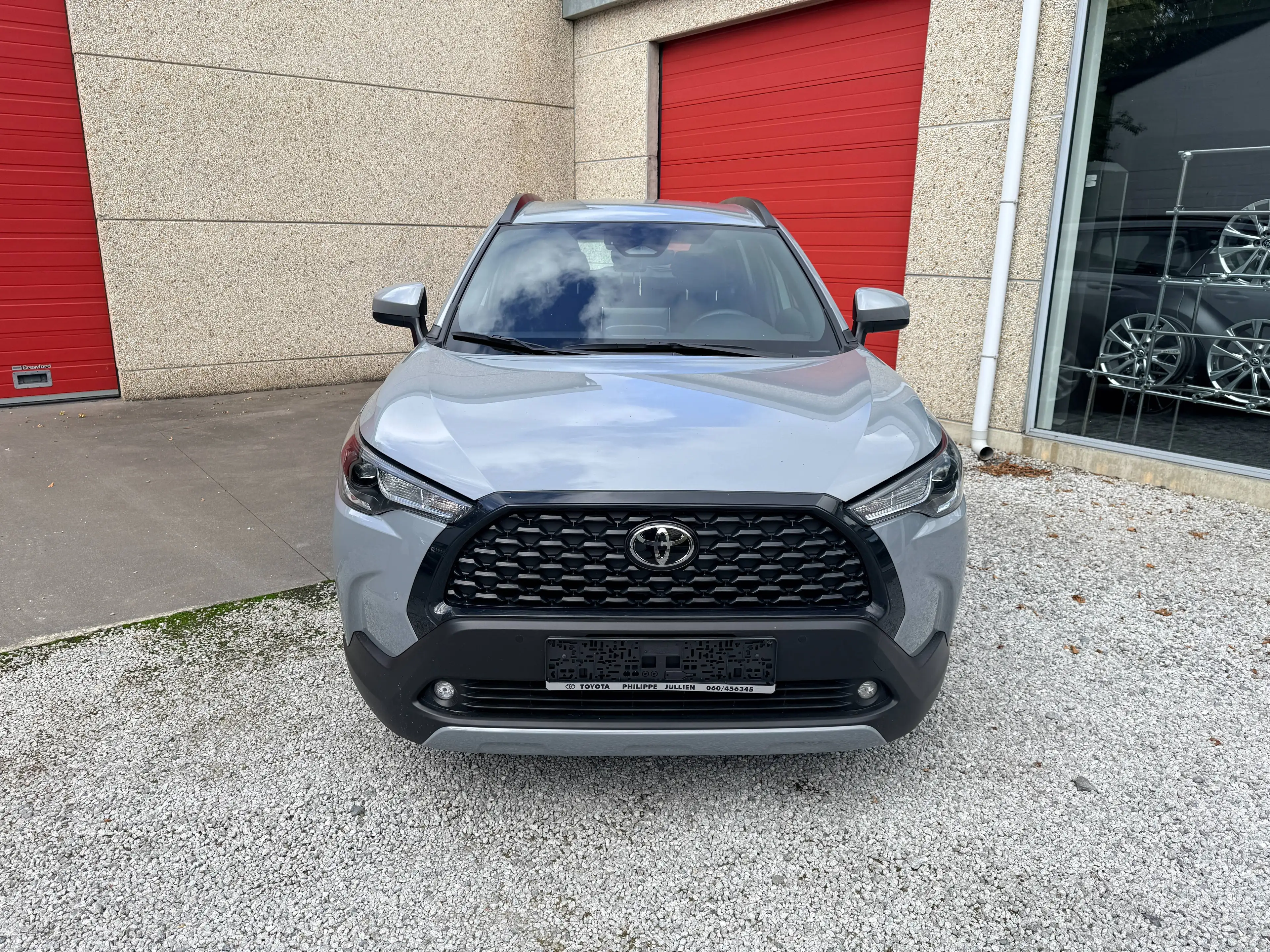 Toyota Corolla Cross 1.8 Hybrid — photo 3