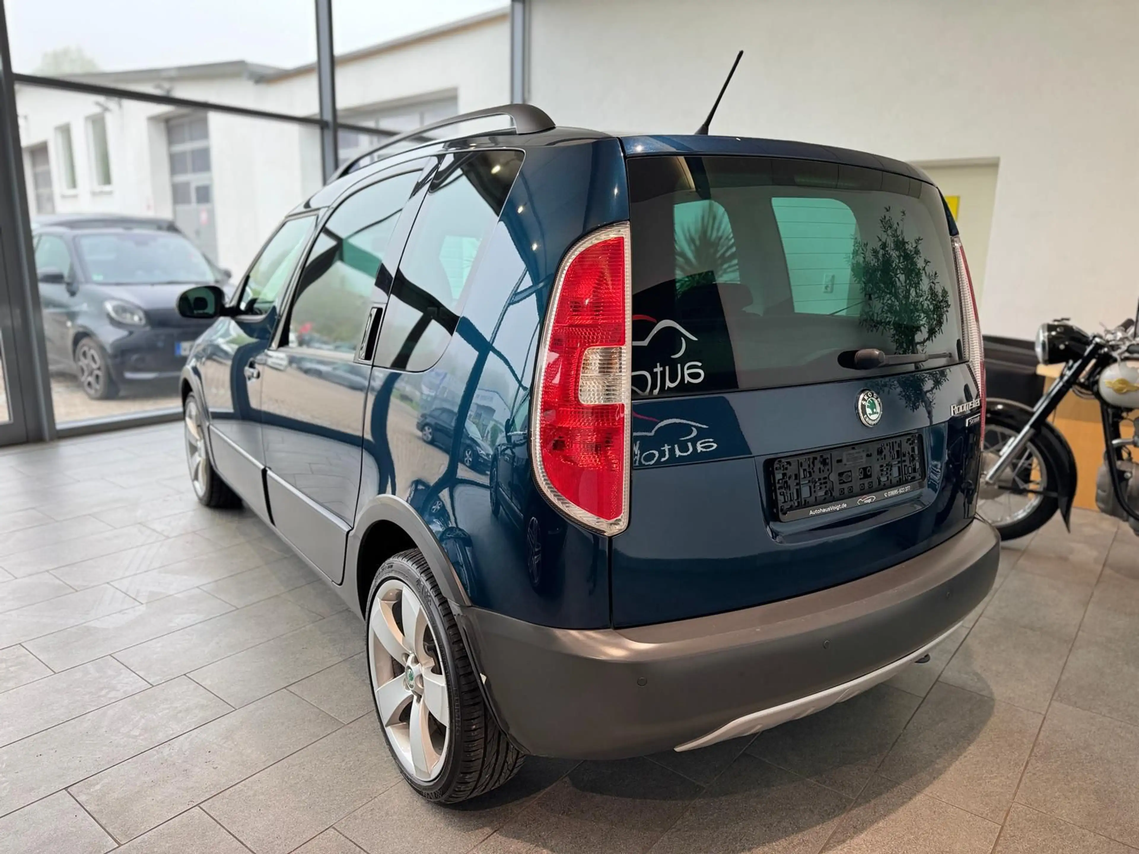 Skoda Roomster Scout 1.2 TSI DSG 1.Hand — photo 9