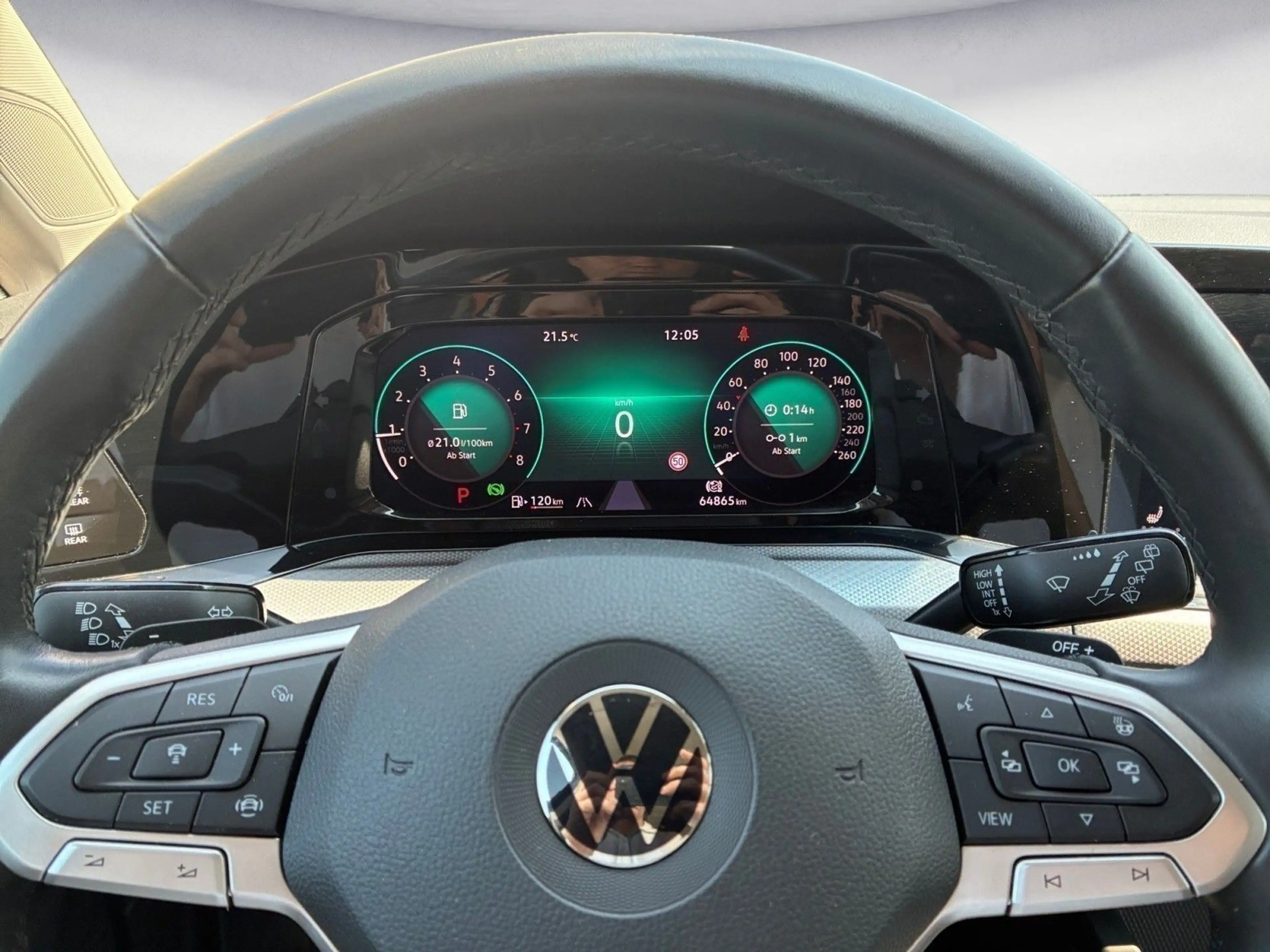 Volkswagen Golf Active LED*NAVI*PDC*CARPLAY*SHZ*BHZ LENKRAD — photo 10