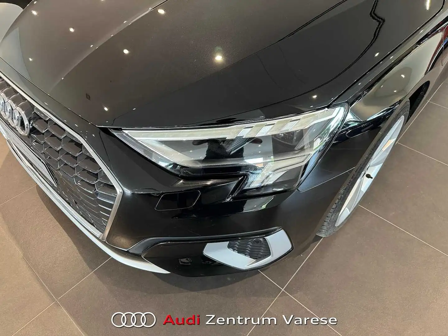 Audi A3 Sportback 40 TFSI-E 204cv Stronic Business Advance Zwart - 2