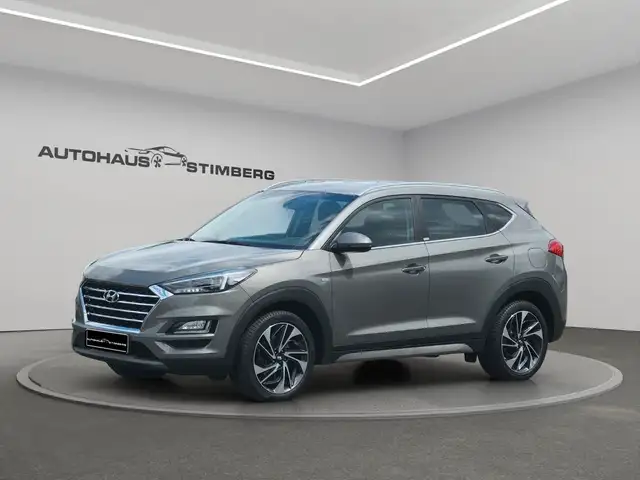 Hyundai TUCSON Advantage 2WD*KAMERA*LED*NAVI*SHZ*TEMPOMA