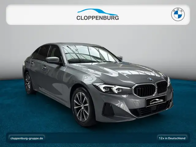 BMW 3 Series view 9