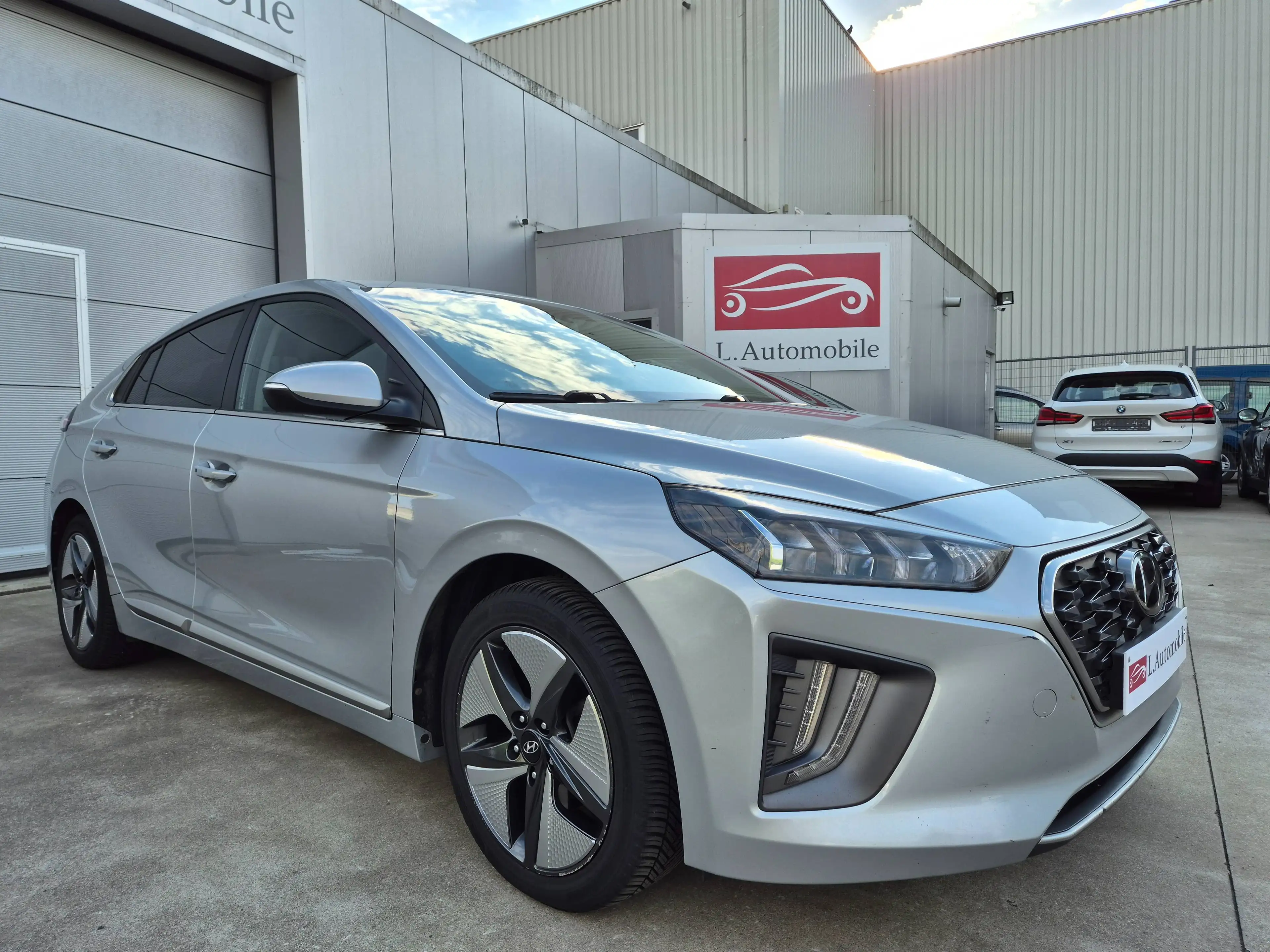 Hyundai IONIQ 1.6 GDi HEV // HYBRID // 2022 !! — photo 2