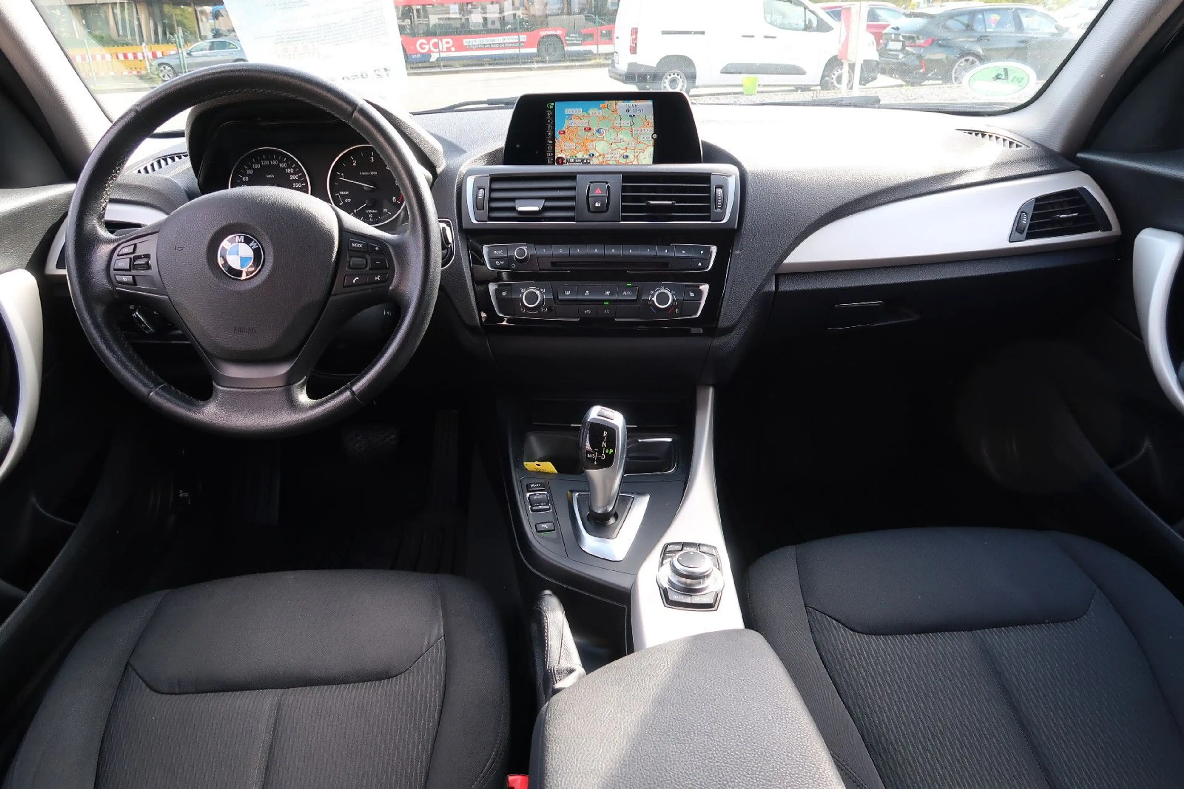 BMW 120 d Advantage *AUTOM. *NAVI *SITZHEIZ. *AHK — photo 8