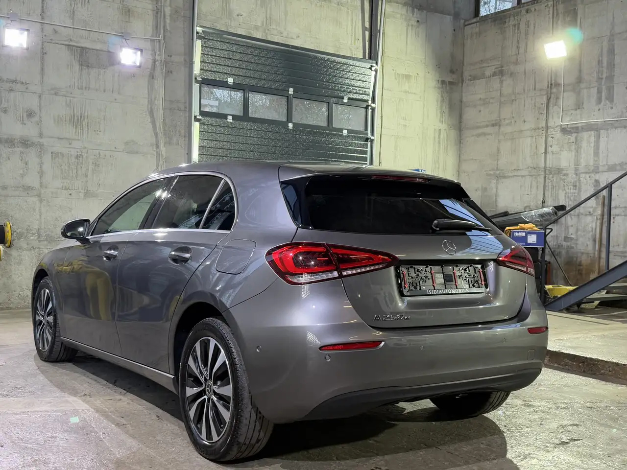 Mercedes-Benz A-Class e LED MBUX Distronic Rü-Kamera Keyless-Go, миниатюра 5