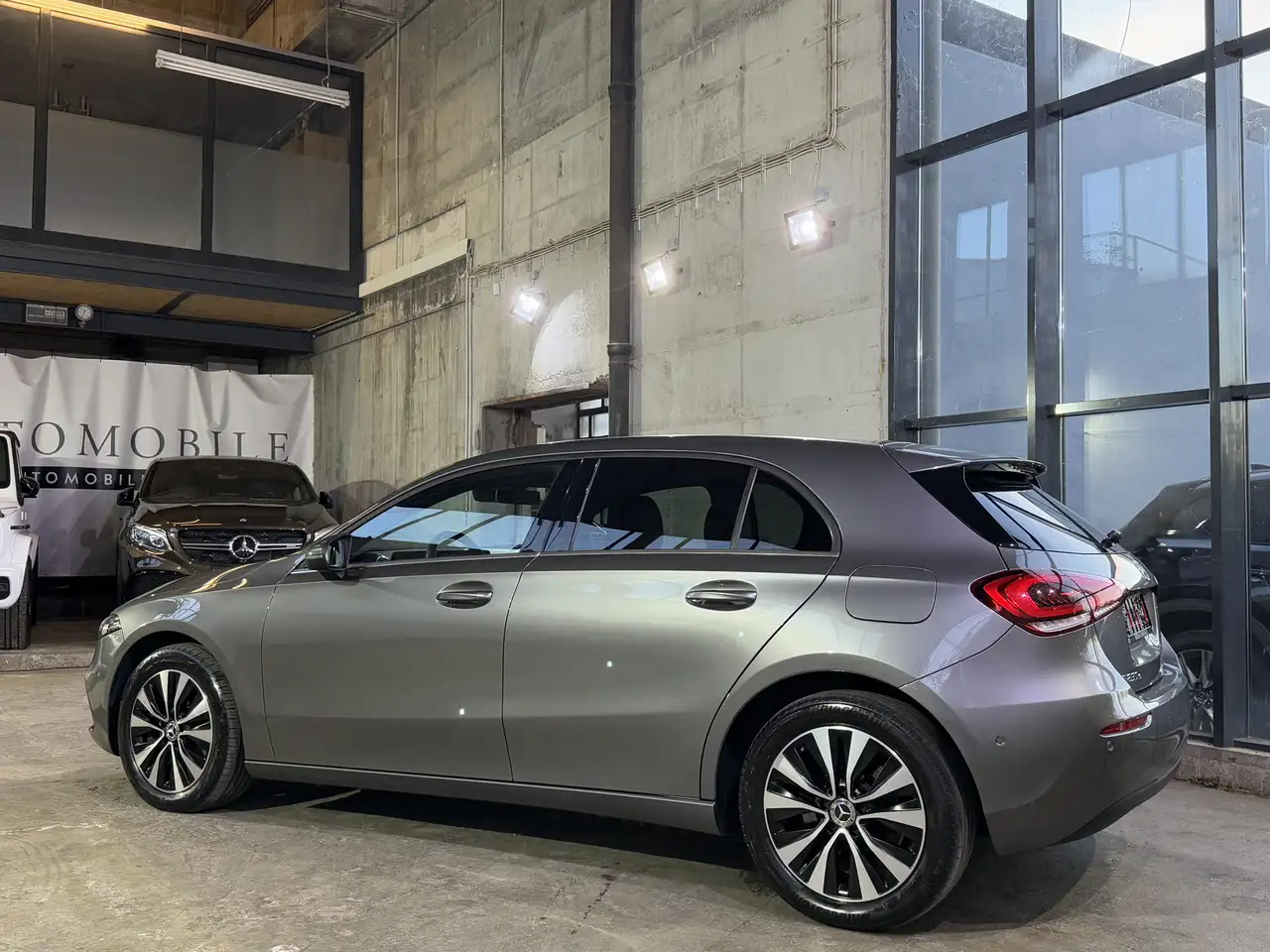Mercedes-Benz A-Class e LED MBUX Distronic Rü-Kamera Keyless-Go, миниатюра 4