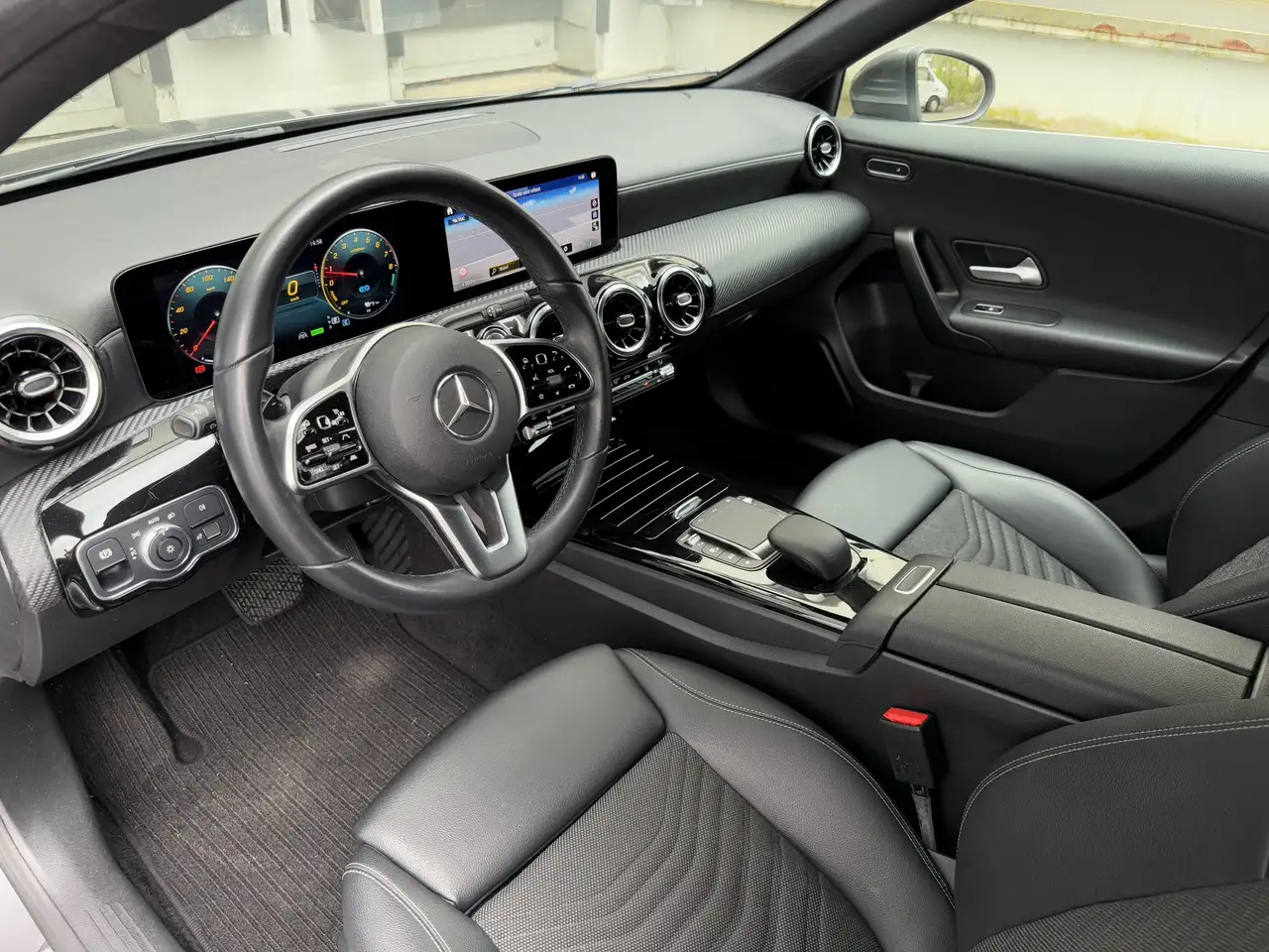 Mercedes-Benz A-Class e LED MBUX Distronic Rü-Kamera Keyless-Go, миниатюра 15