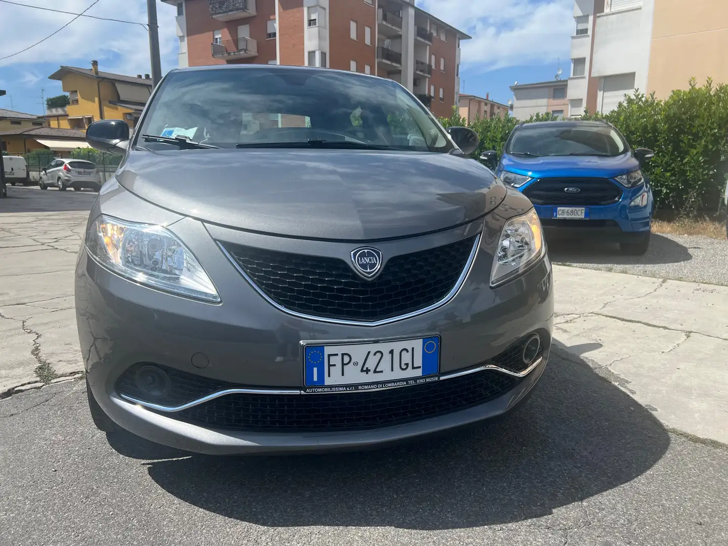 Lancia Ypsilon 1.2 Gold 69cv  OK NEOPATENTATI Gris - 2