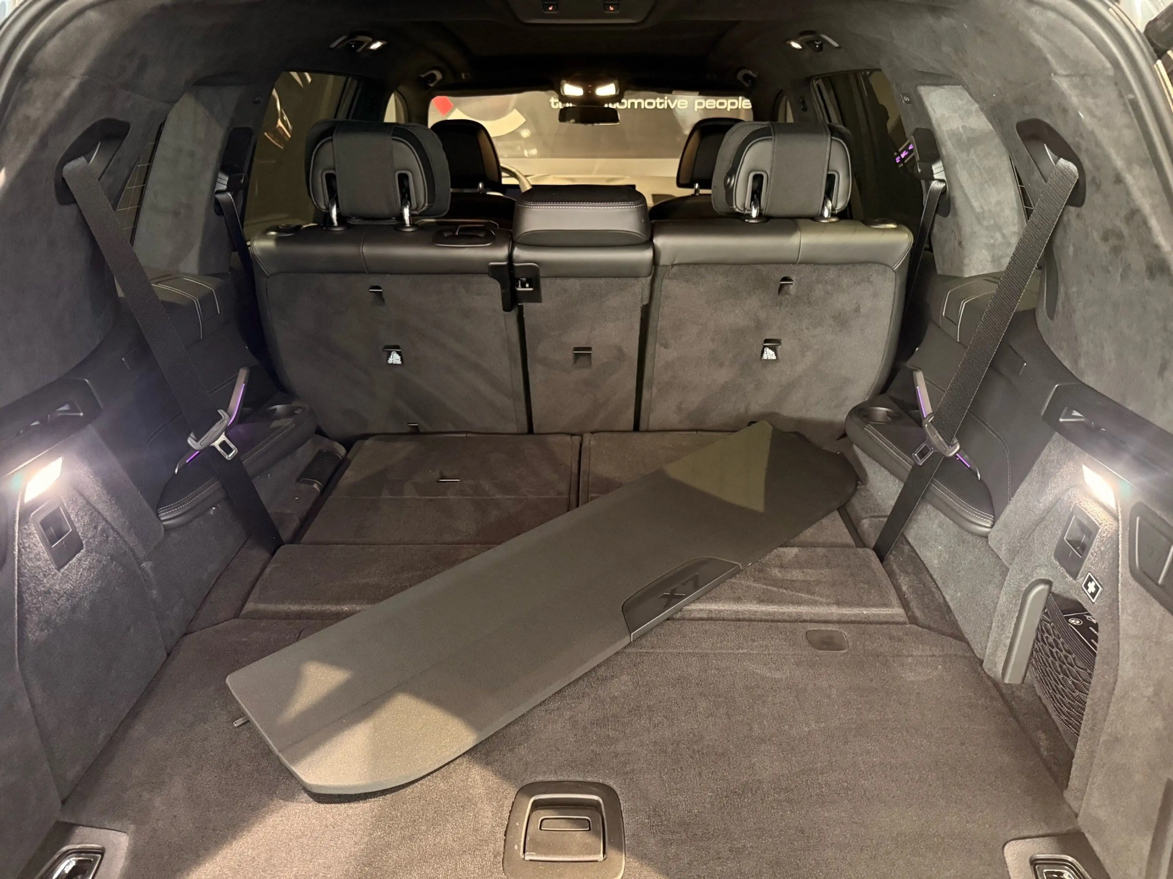 BMW X7 xDrive40d M Sport Pro — photo 11