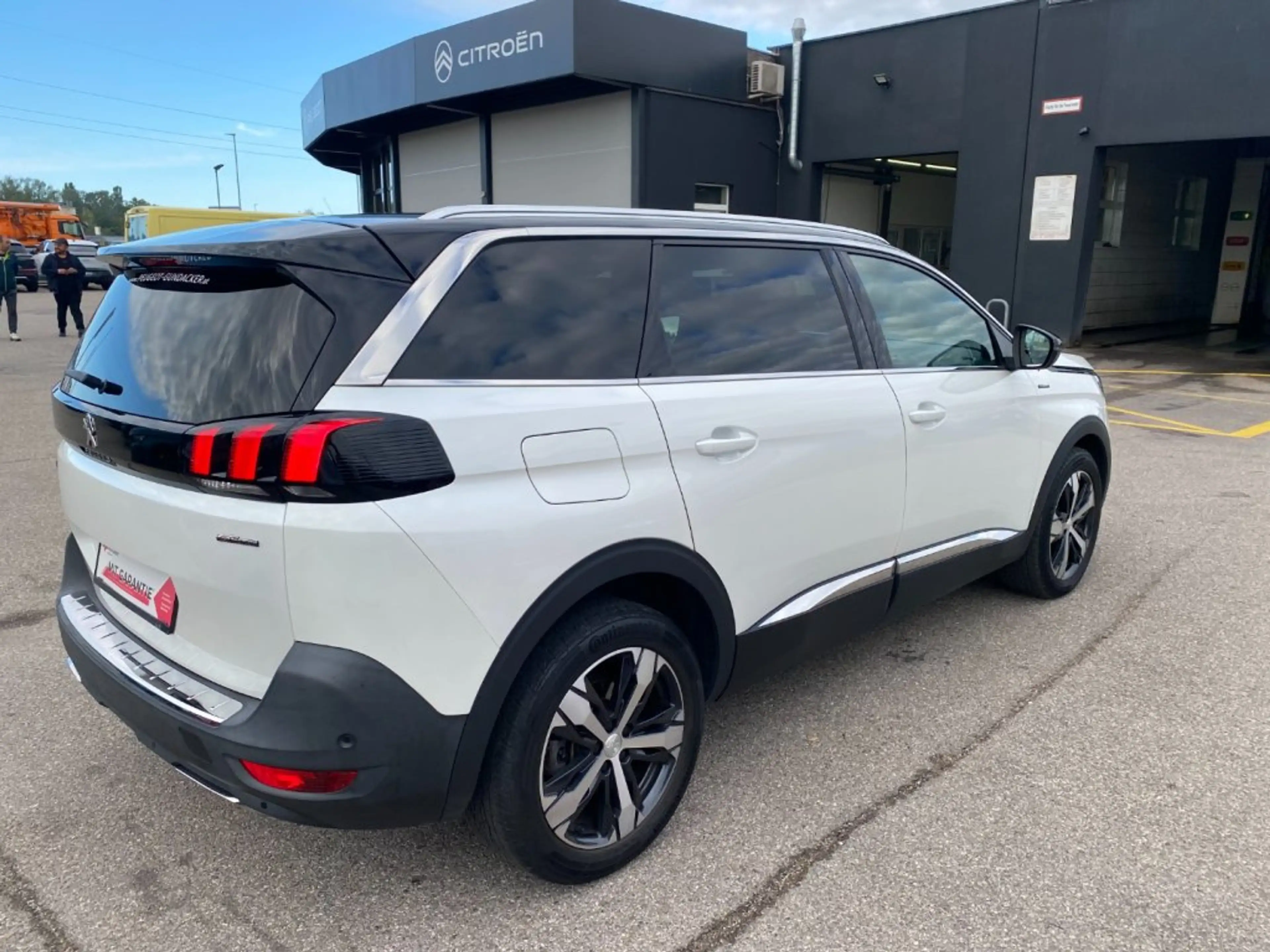 Peugeot 5008 GT-Line 1,5BHDI130EAT8 — photo 4