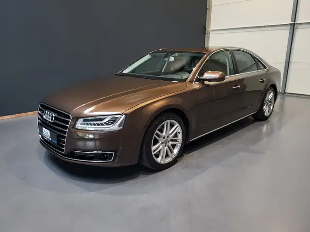 Audi A8 4.2 TDI clean diesel quattro *TOP Ausstattung*