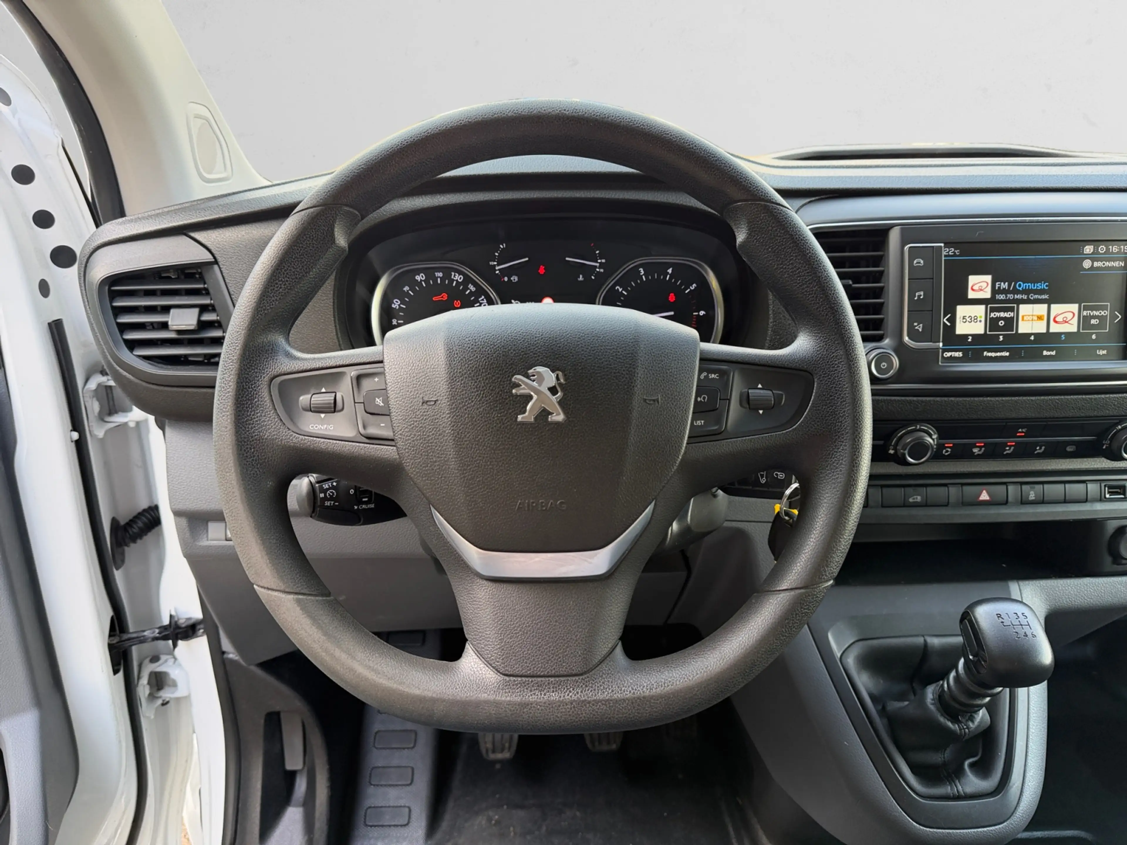 Peugeot Expert 231S 2.0 BlueHDI 120 Premium Pack Carplay, Android — photo 12