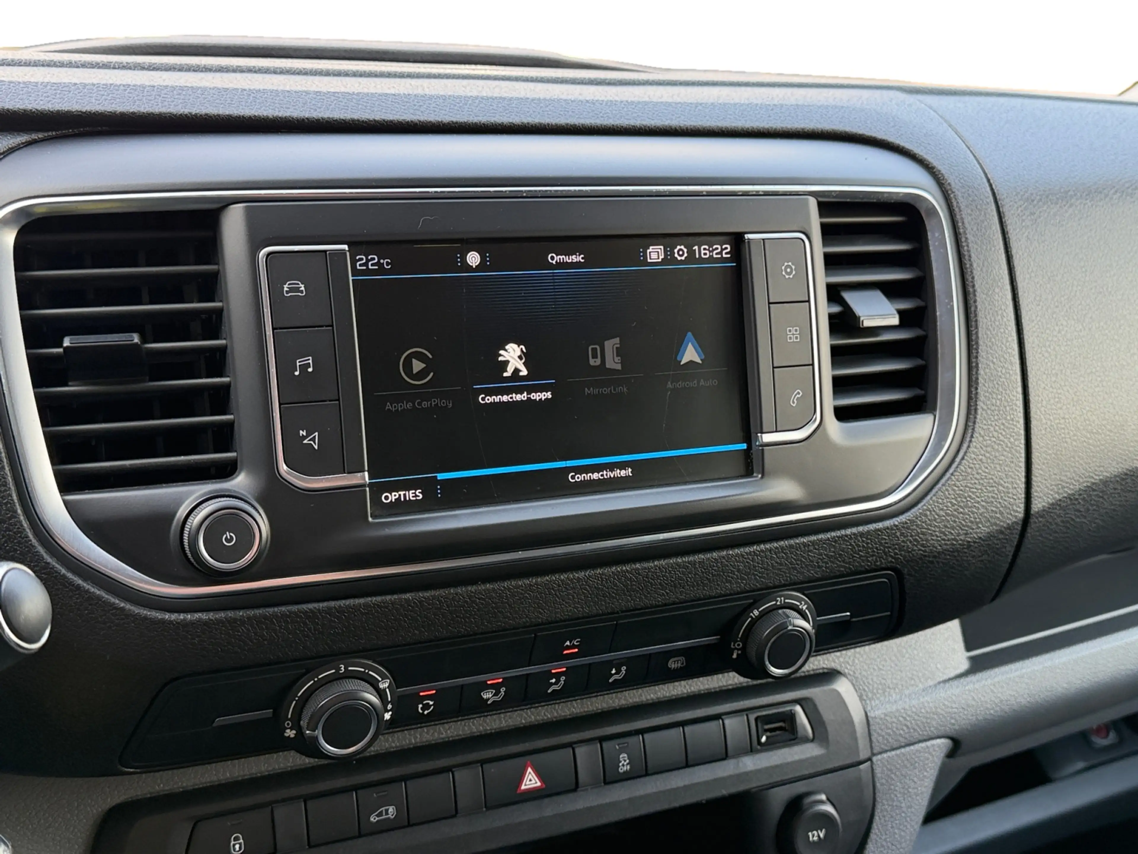 Peugeot Expert 231S 2.0 BlueHDI 120 Premium Pack Carplay, Android — photo 9