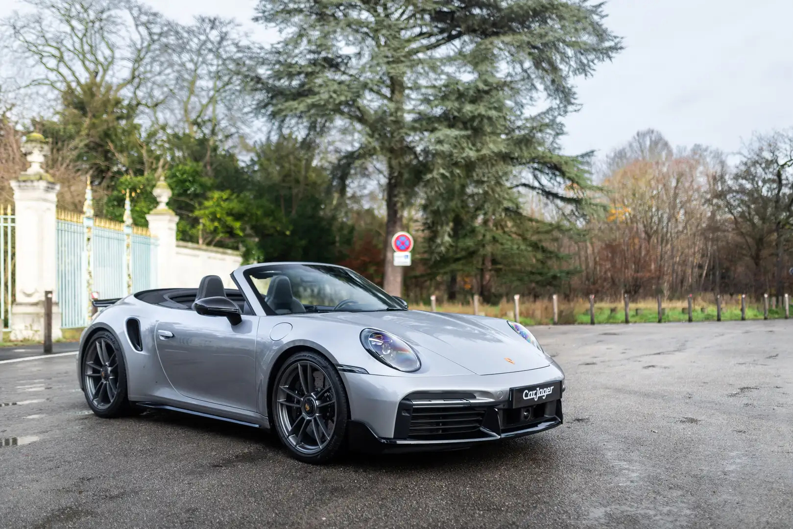 Porsche 911 992 Turbo S Cabriolet 650 AERO PACKET Argent - 2