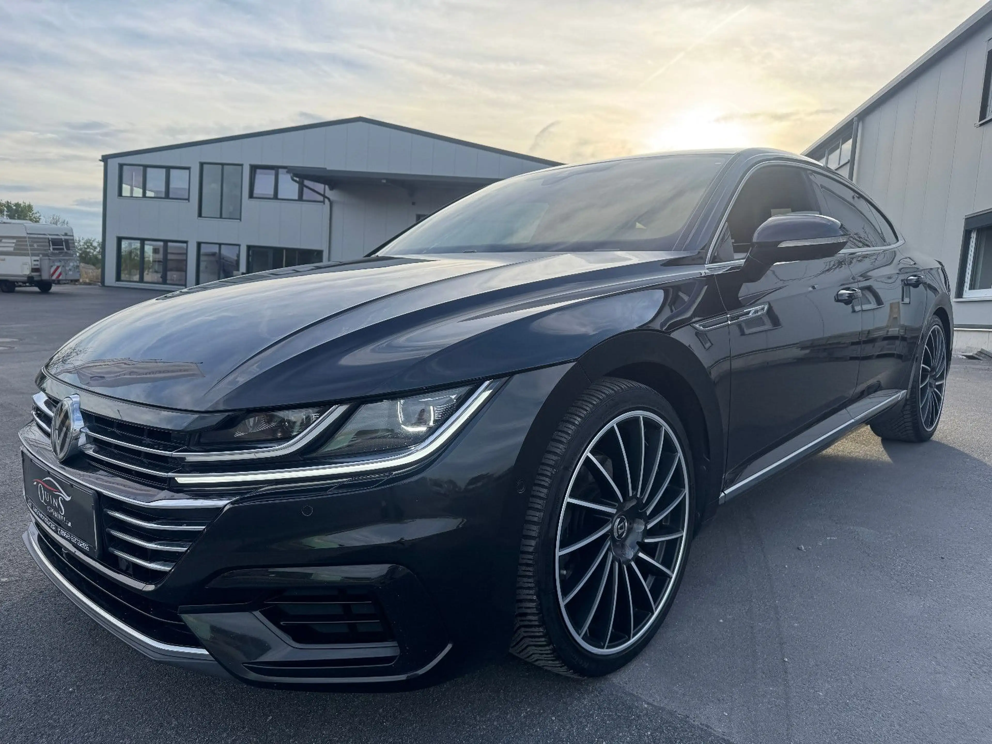 Volkswagen Arteon R-Line 4Motion Leder Kamara Navi PDC