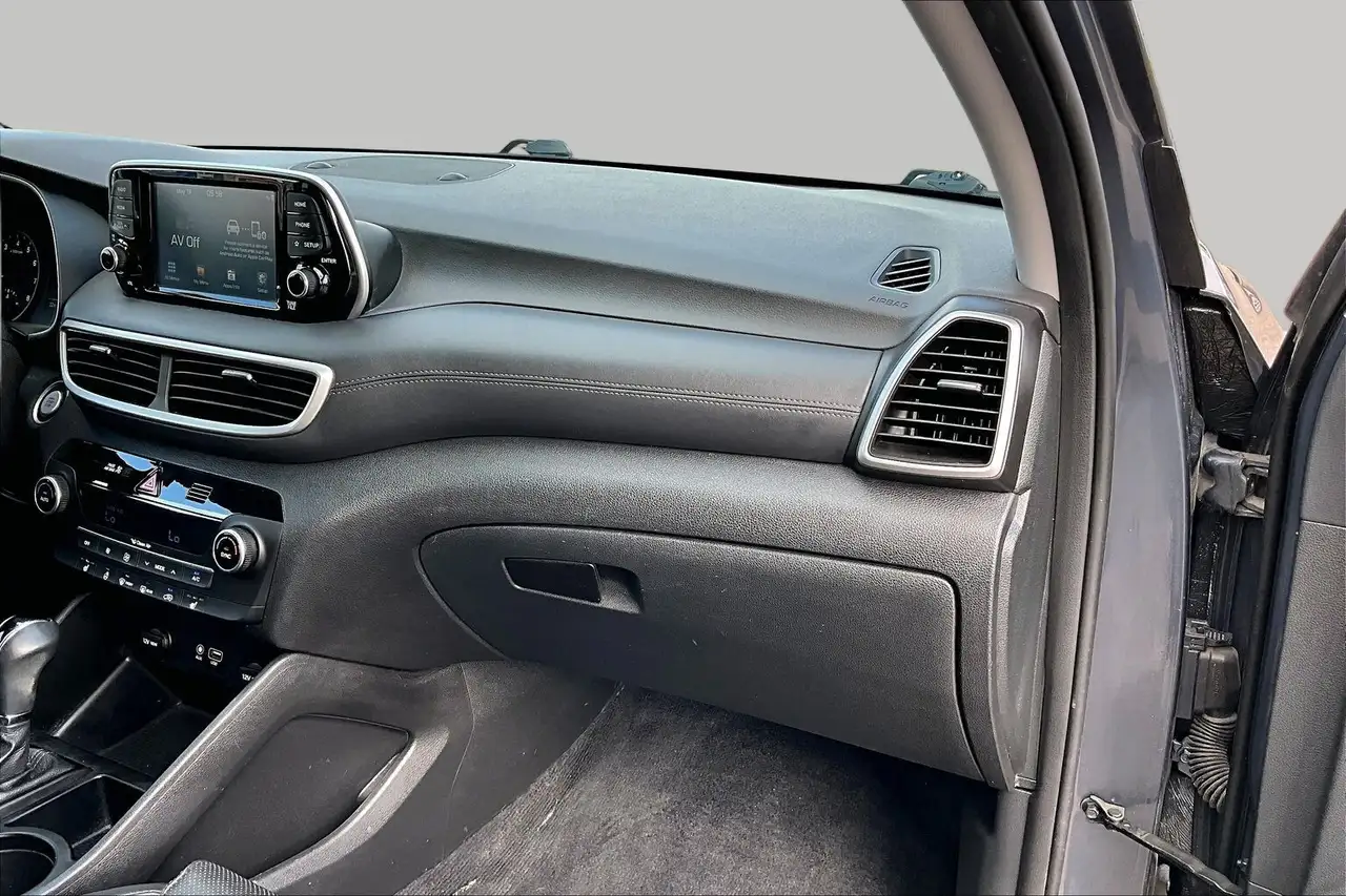 Hyundai TUCSON снимка Hyundai TUCSON