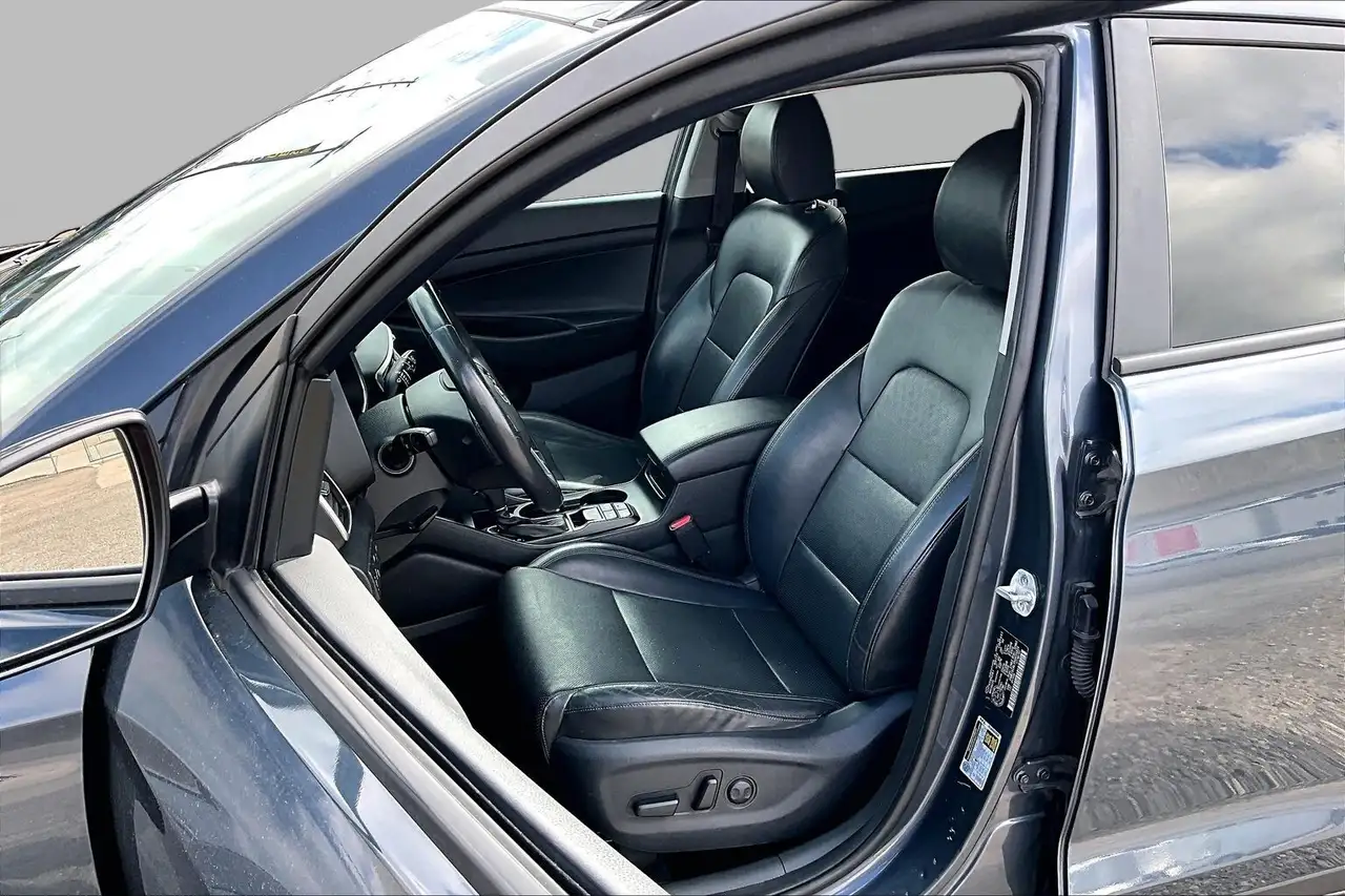 Hyundai TUCSON снимка Hyundai TUCSON