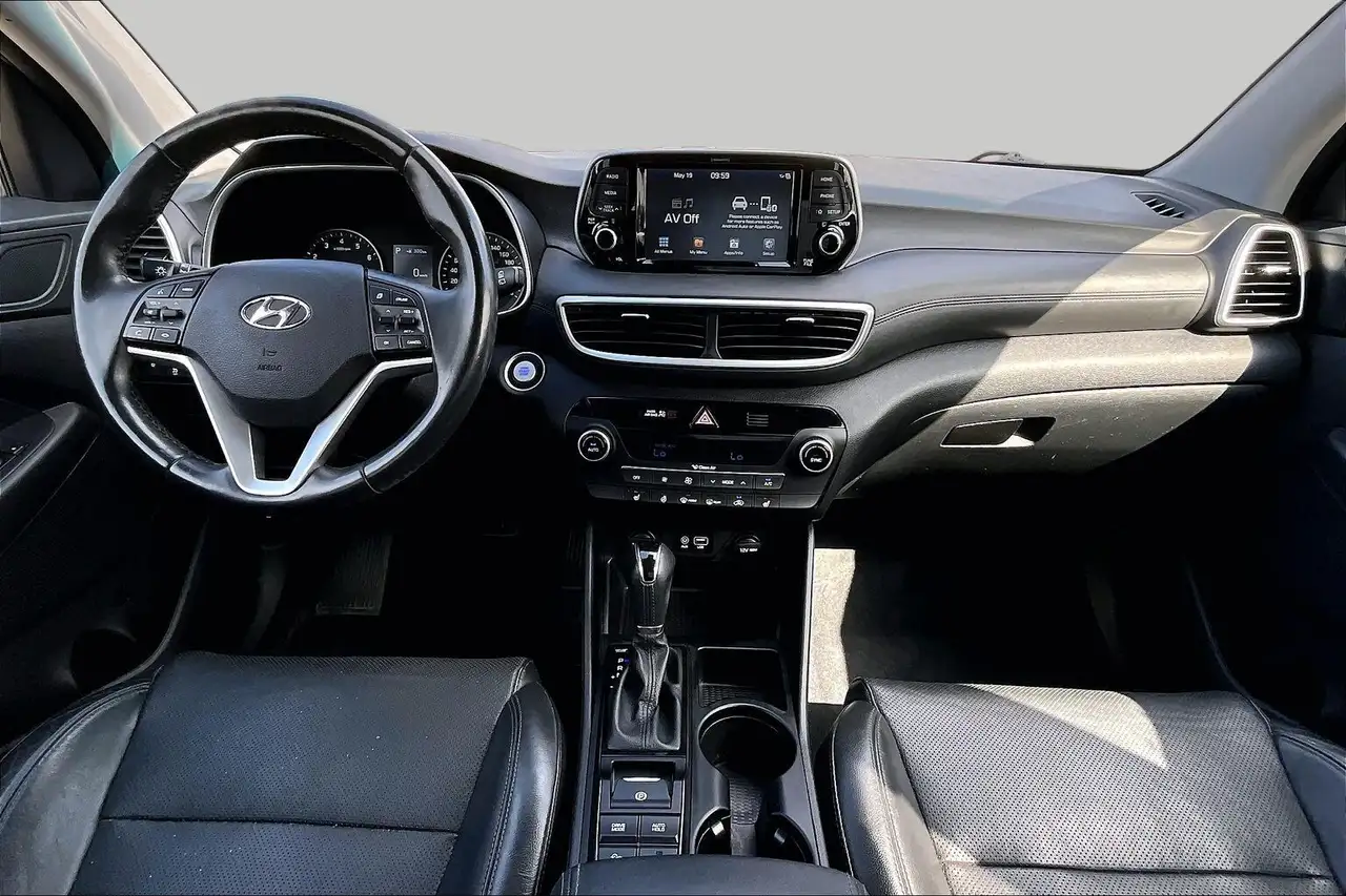 Hyundai TUCSON снимка Hyundai TUCSON