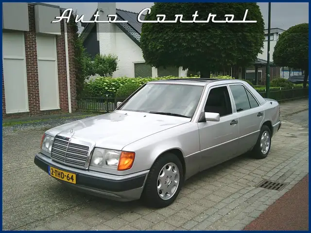 Mercedes-Benz 500