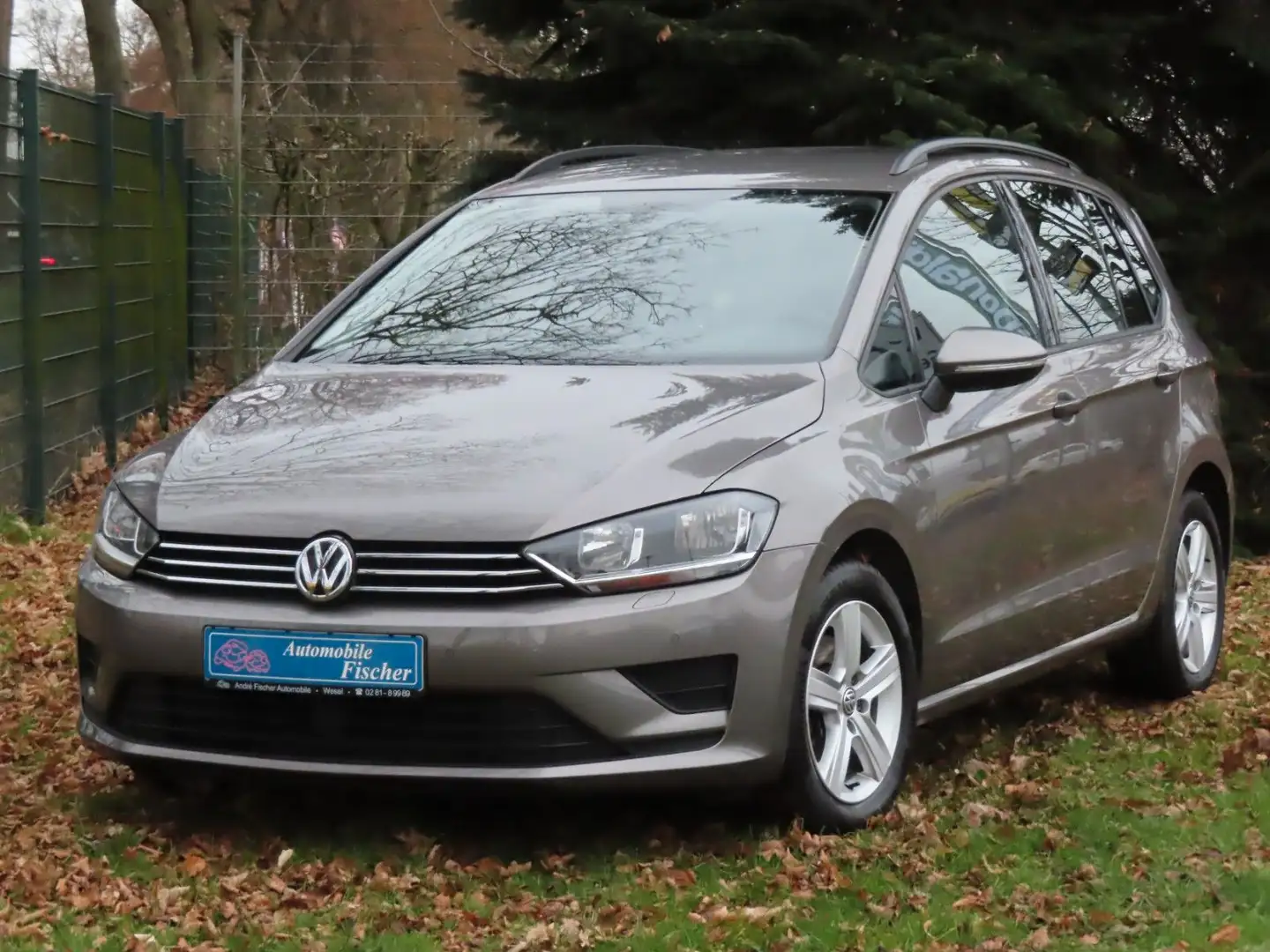 Volkswagen Golf Sportsvan 1,2 TSI Comfortline Gris - 1