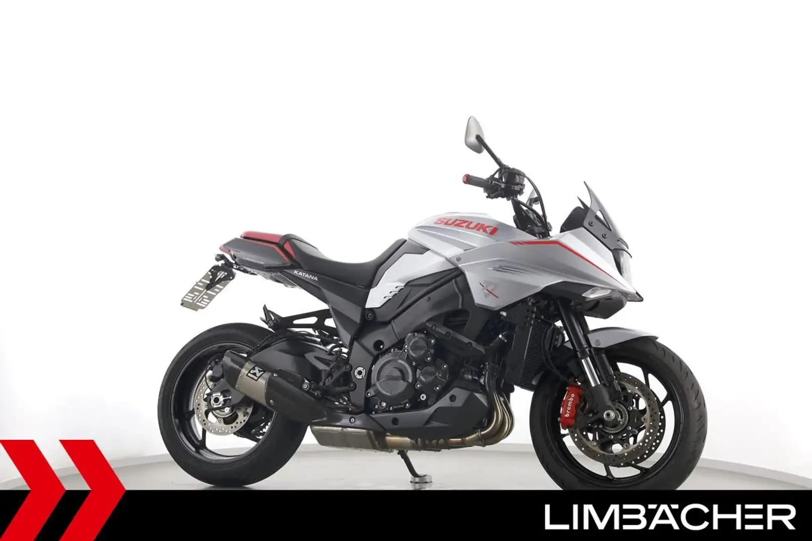 Suzuki GSX-S 1000 KATANA - Akrapovic, Carbon, LED Šedá - 1