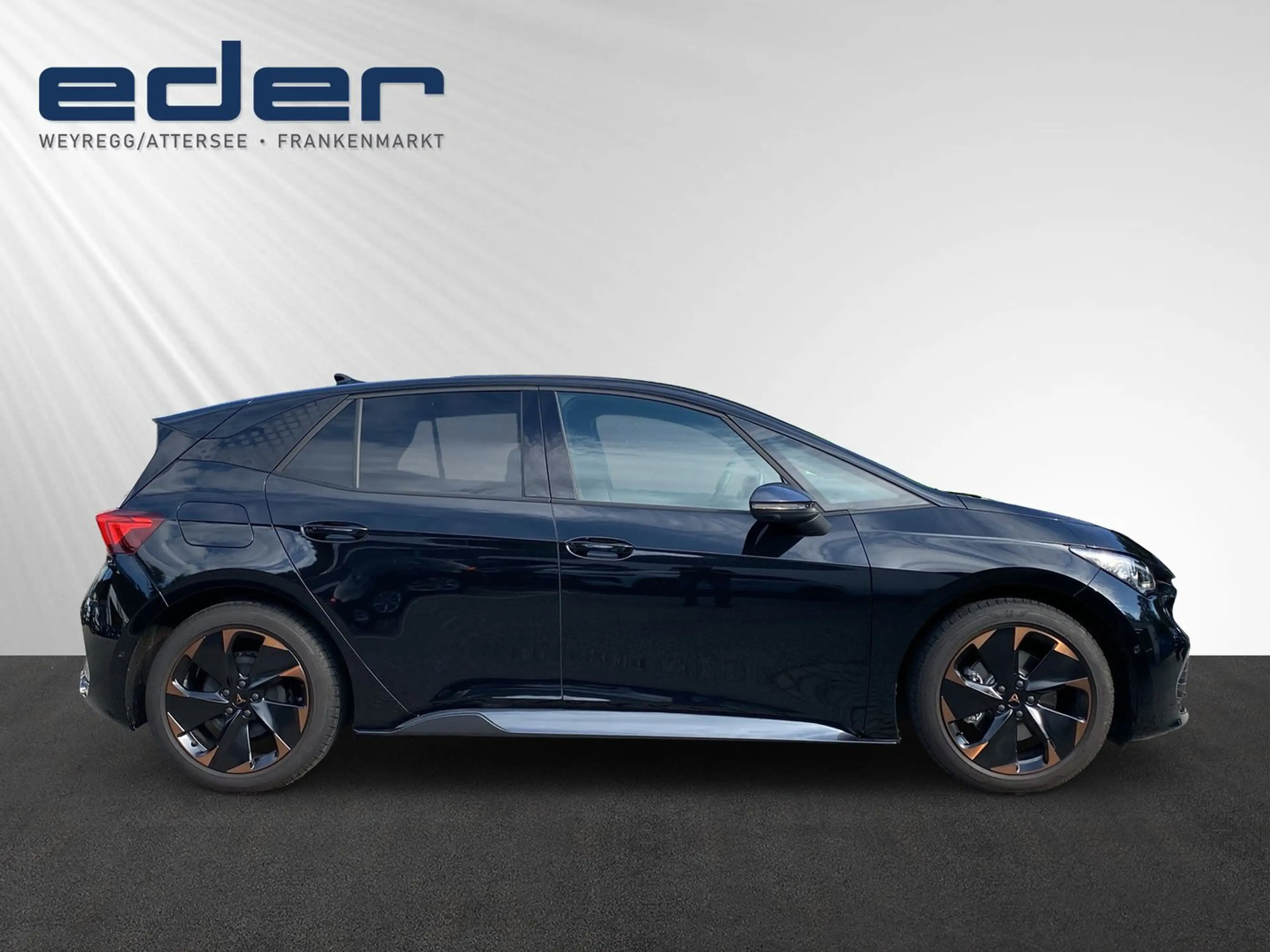CUPRA Born X 60/63 150kW/204PS — photo 8