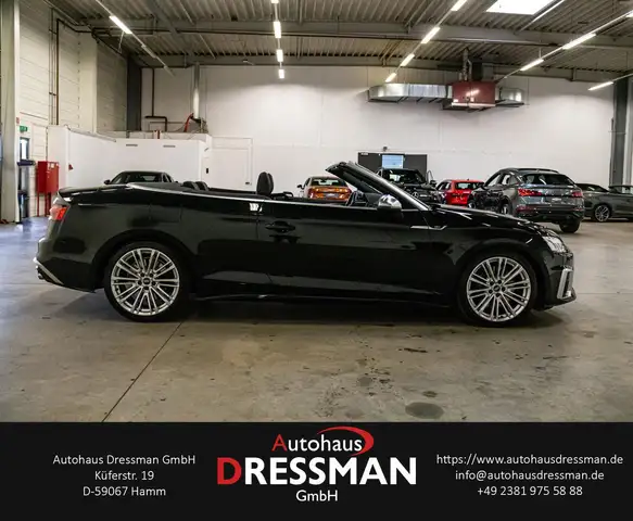 Audi S5 view 4