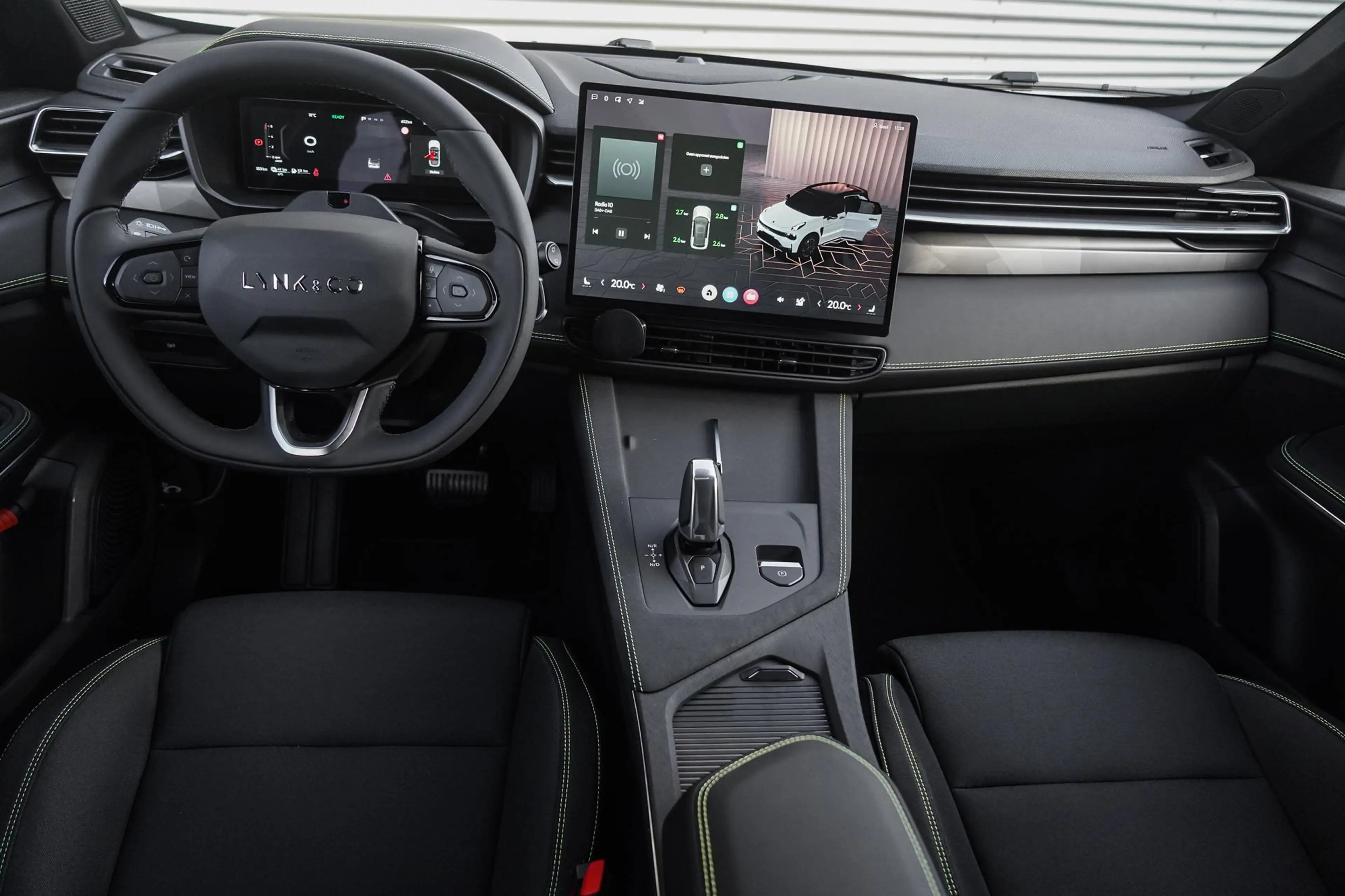 Lynk & Co 01 1.5 Core Stoelverwarming / Adaptieve Cruise Contro — photo 12