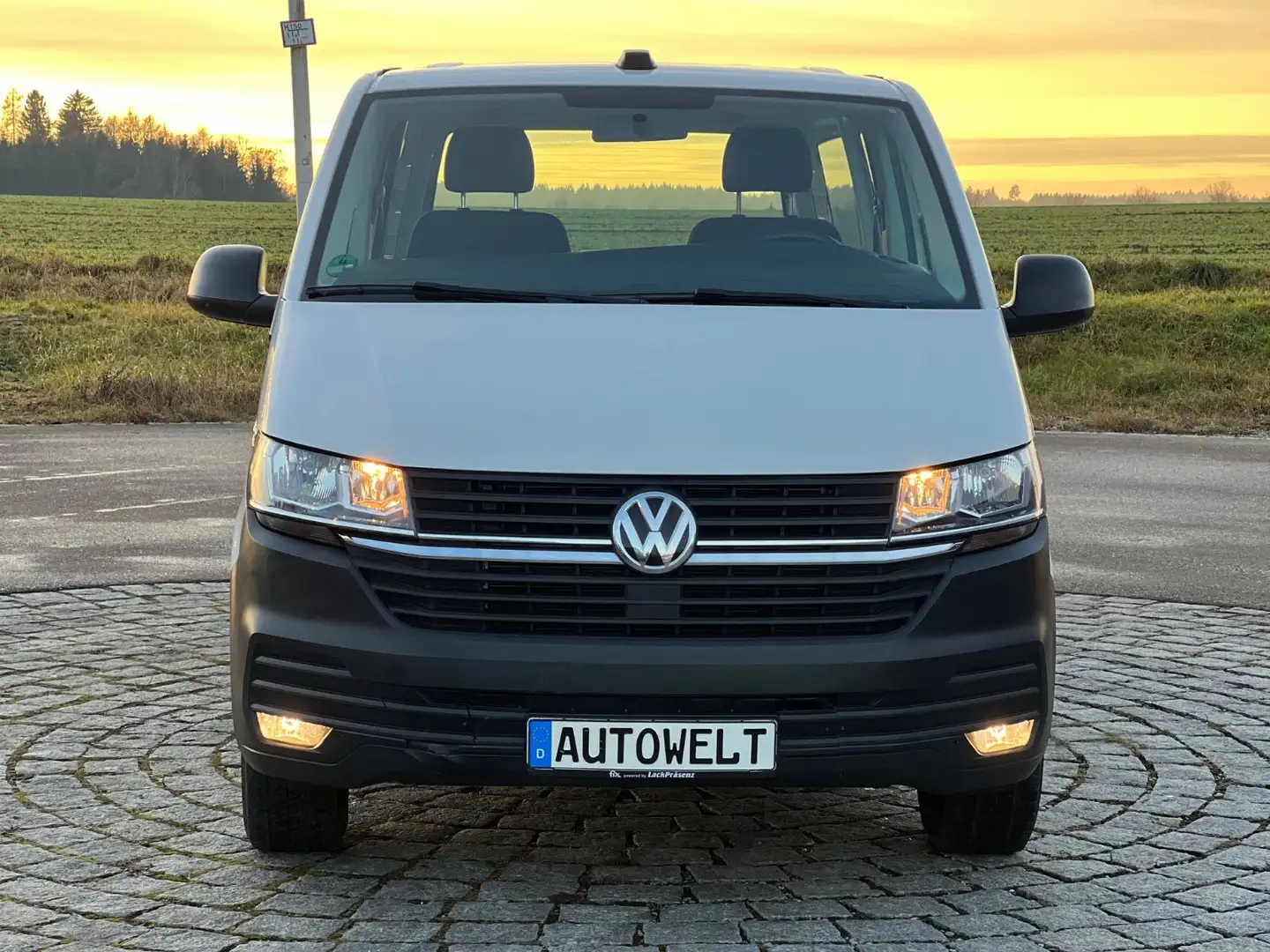 Volkswagen T6 Transporter T6 Trans.Lang 2.0TDI DSG Kam StHz PDC Tem AHK Blanc - 1