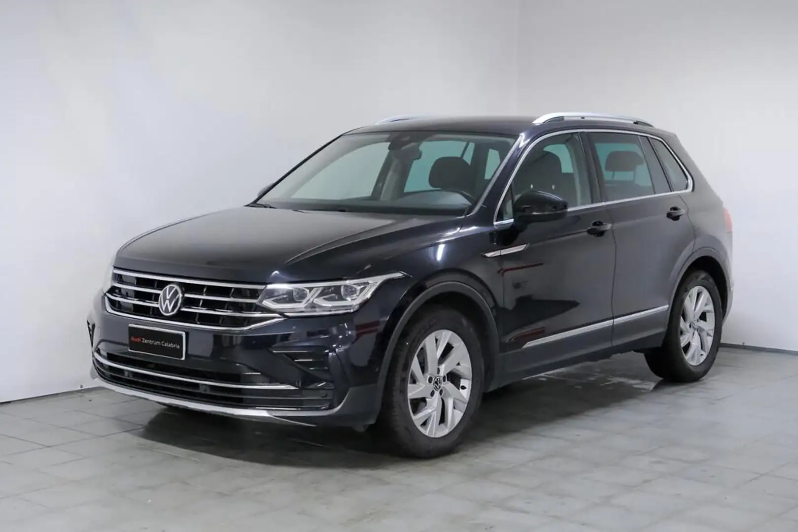 Volkswagen Tiguan 2.0 tdi scr Elegance 150cv dsg - 1